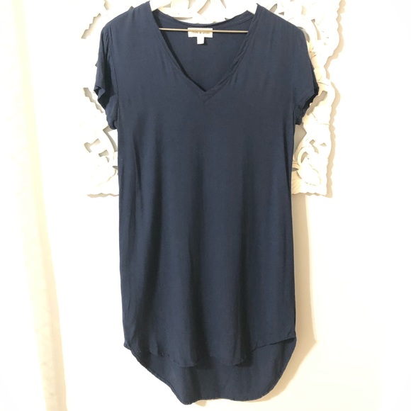 cloth & stone Dresses & Skirts - Cloth and Stone Navy Blue V-Neck Dress